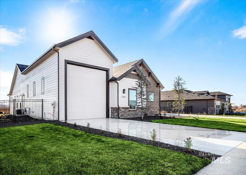 Photo of 7319 E Red Kite St, Nampa, ID 83686 (MLS # 98977107)