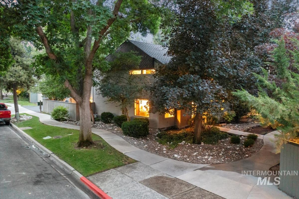 View of front facade