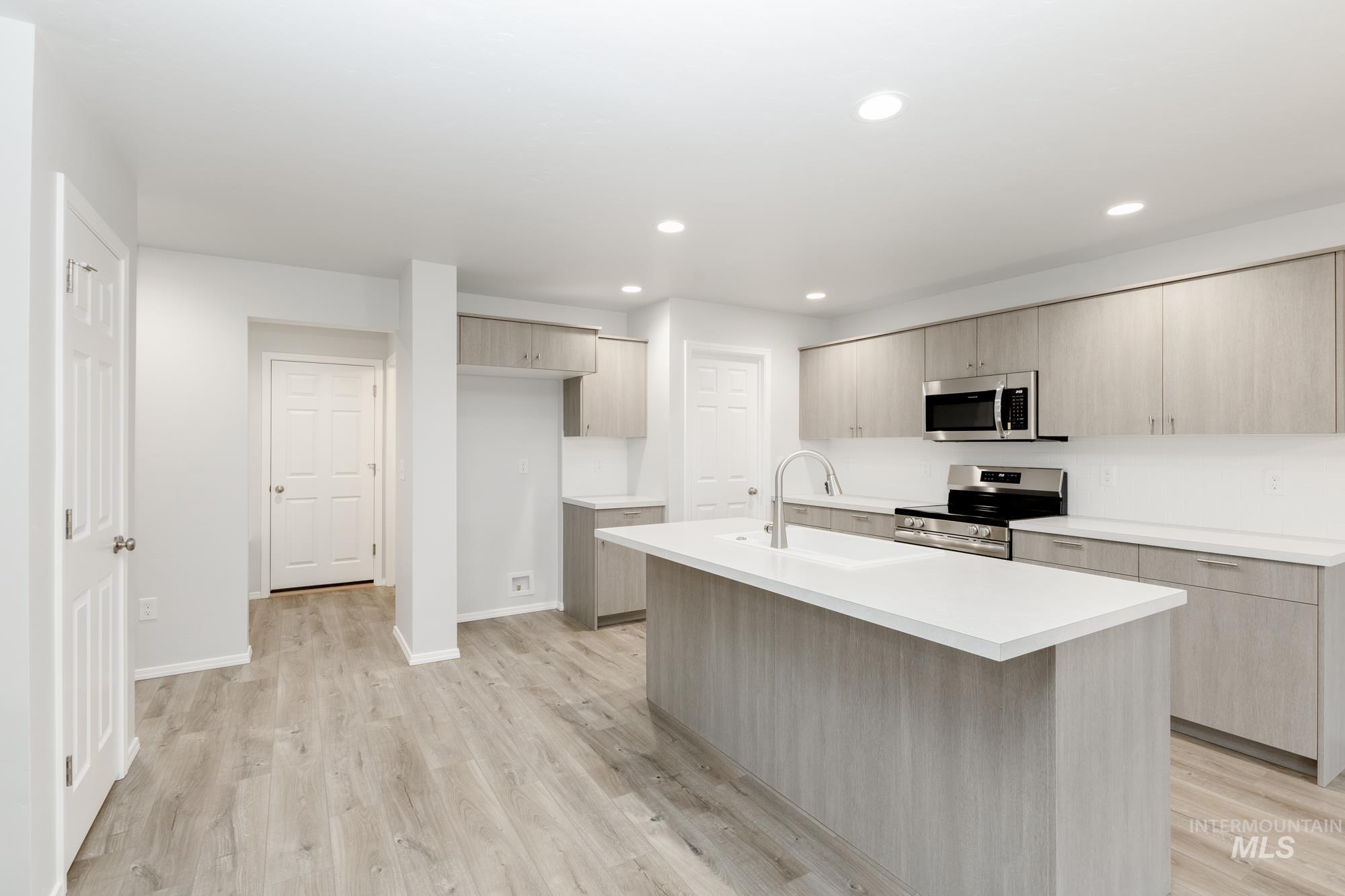 3117 S Maple Ranch Way