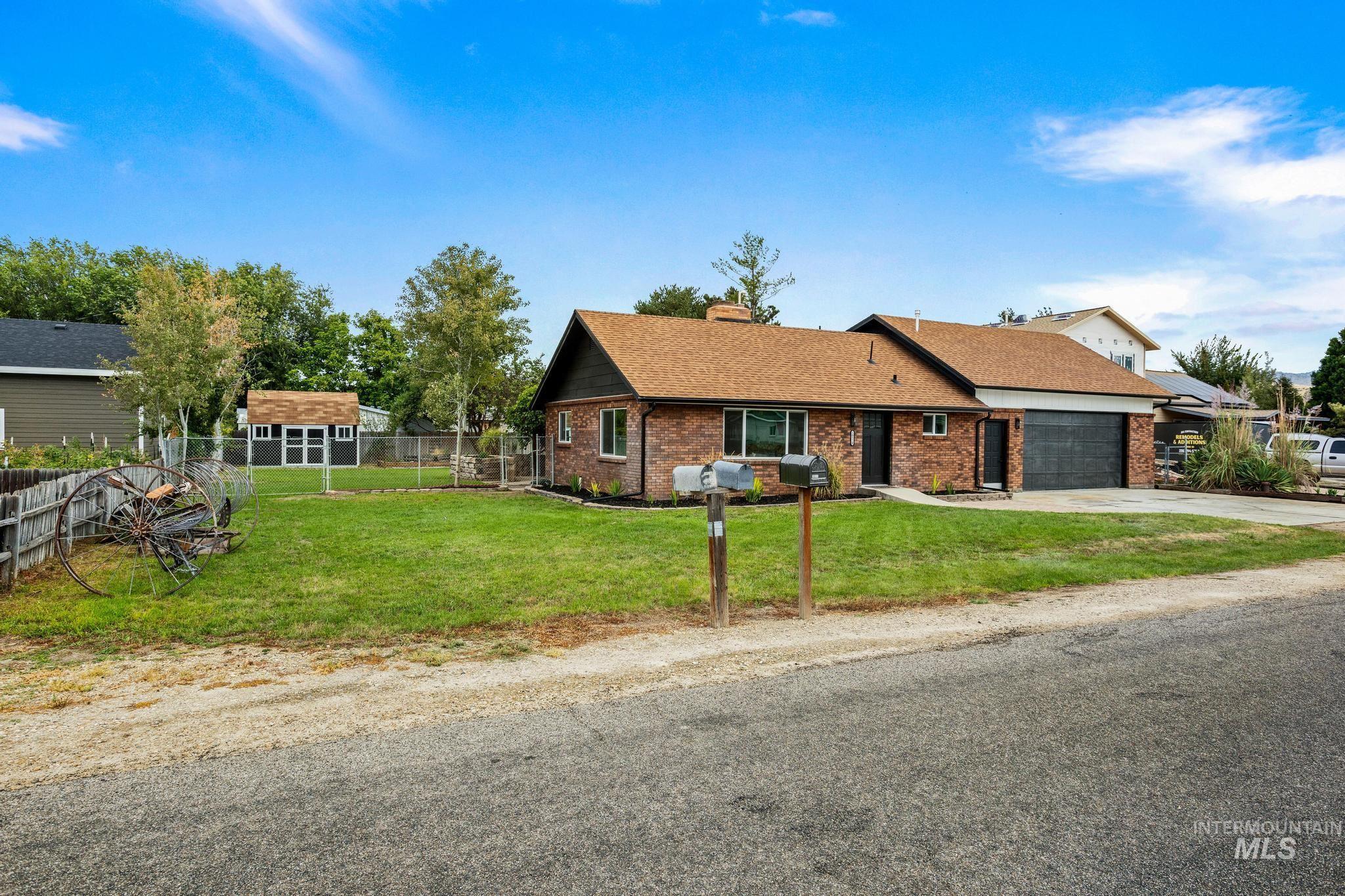 10520 W Arnold Rd