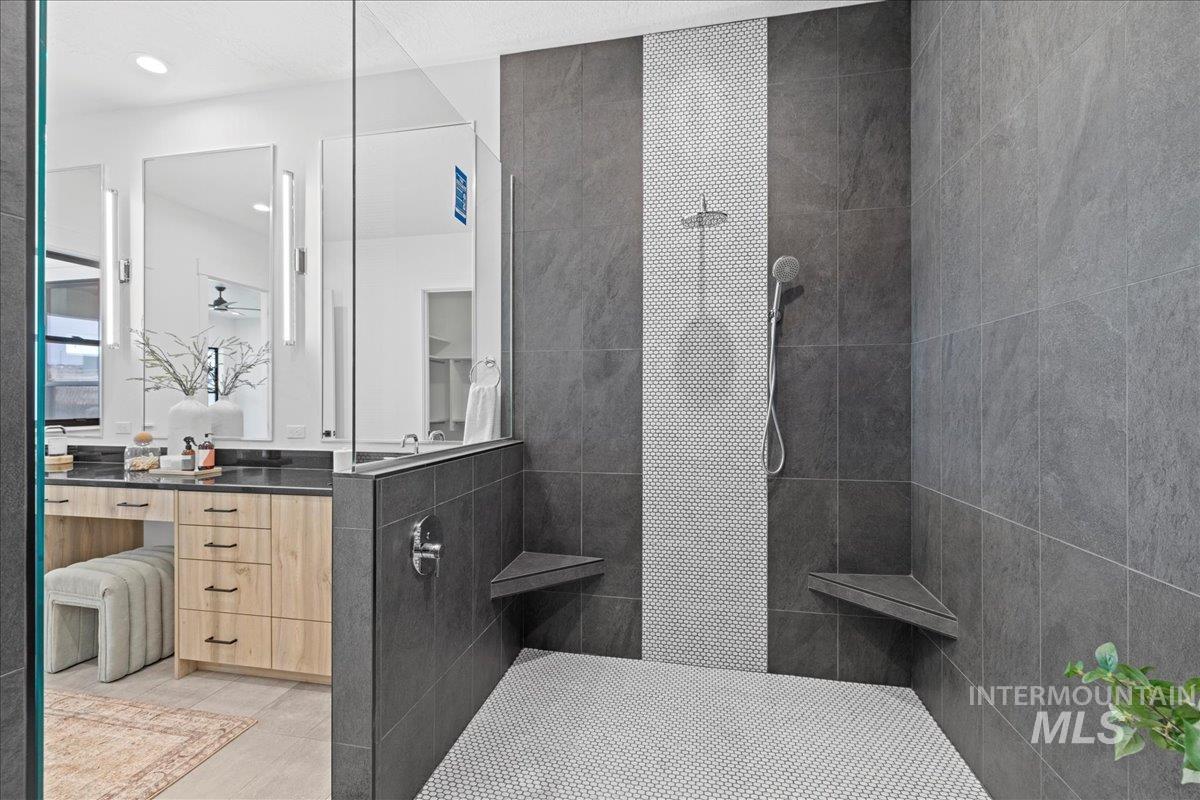 Nampa, Idaho 83651, United States, 4 Bedrooms Bedrooms, ,4 BathroomsBathrooms,Residential,Active,178113