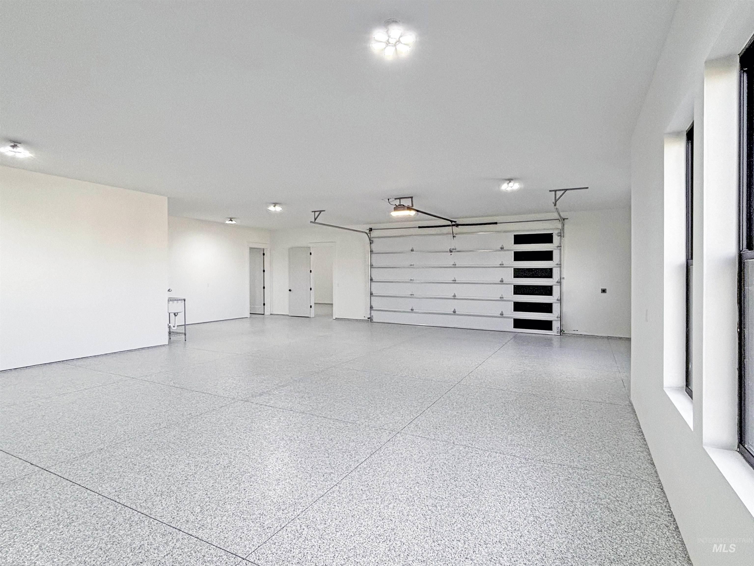 Nampa, Idaho 83651, United States, 4 Bedrooms Bedrooms, ,4 BathroomsBathrooms,Residential,Active,178113