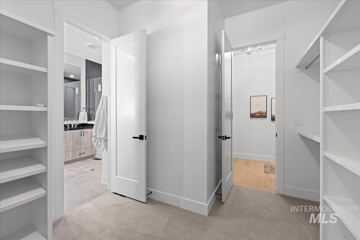 Nampa, Idaho 83651, United States, 4 Bedrooms Bedrooms, ,4 BathroomsBathrooms,Residential,Active,178113