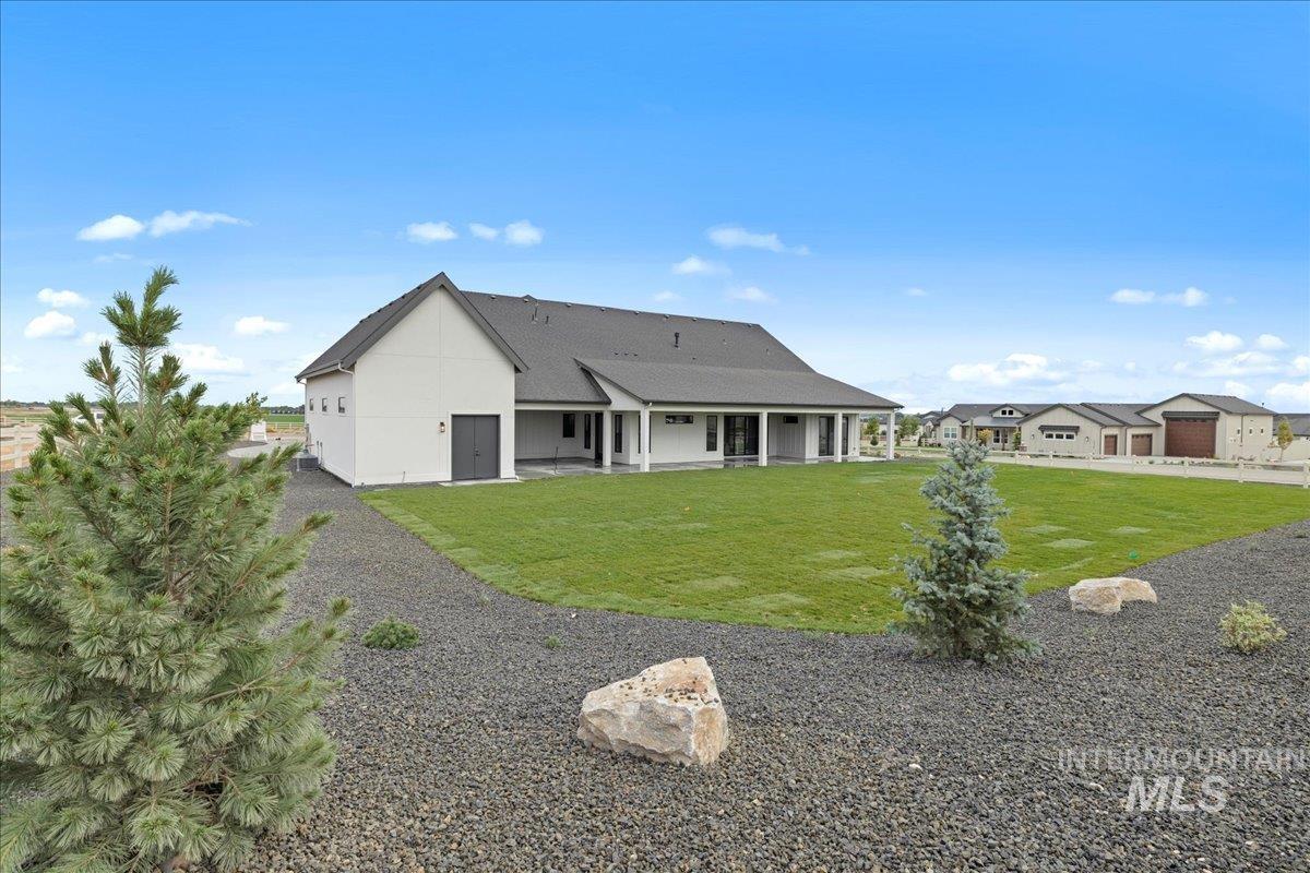 Nampa, Idaho 83651, United States, 4 Bedrooms Bedrooms, ,4 BathroomsBathrooms,Residential,Active,178113