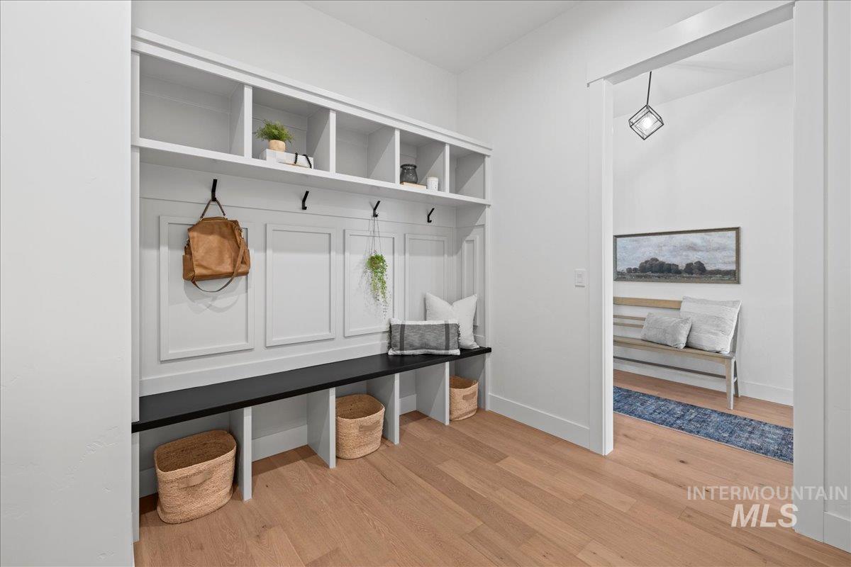 Nampa, Idaho 83651, United States, 4 Bedrooms Bedrooms, ,4 BathroomsBathrooms,Residential,Active,178113