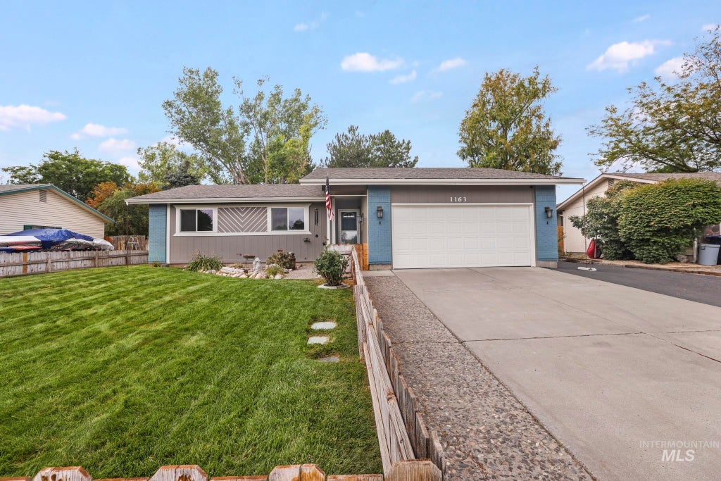 Photo of 1163 Sparks St. N ST, Twin Falls, ID 83301 (MLS # 98999568)