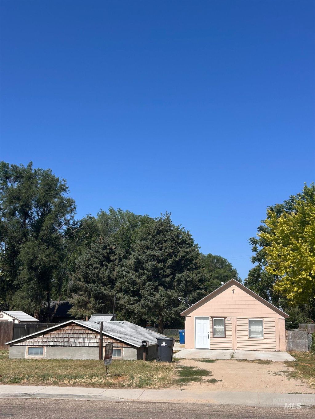 Photo of 93 N Canyon, Nampa, ID 83651 (MLS # 98951284)