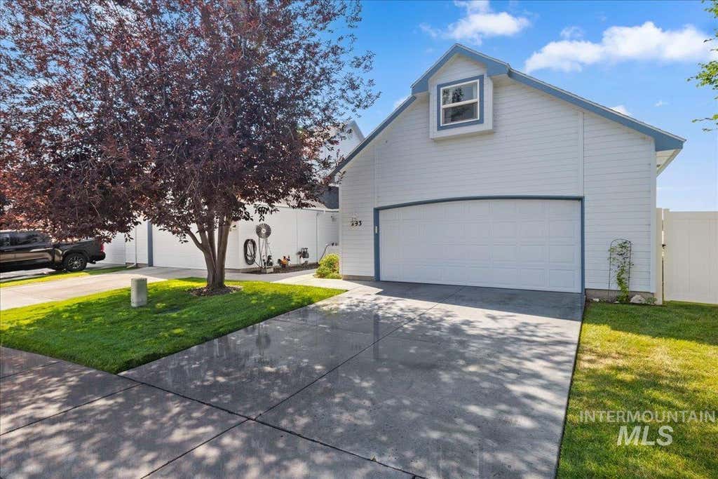 Photo of 293 S Case St, Kuna, ID 83634 (MLS # 98995855)