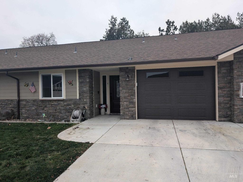 Photo of 3438 5th Street #C, Lewiston, ID 83501 (MLS # 98972182)