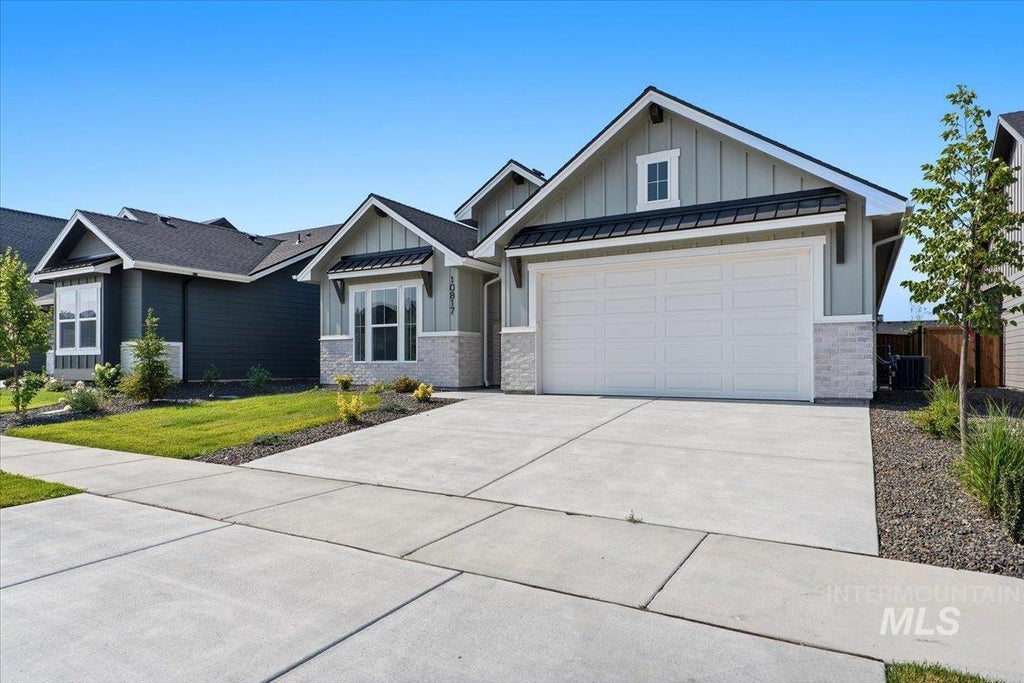 Photo of 3711 S International Way, Meridian, ID 83642 (MLS # 99005098)