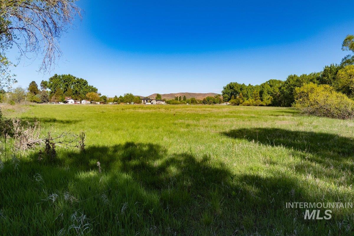 5700 W Dry Creek Rd