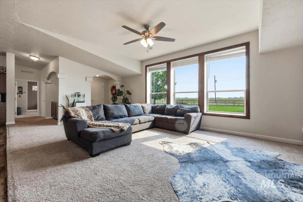 Photo of 23095 Centerpoint Rd, Caldwell, ID 83607 (MLS # 98996893)