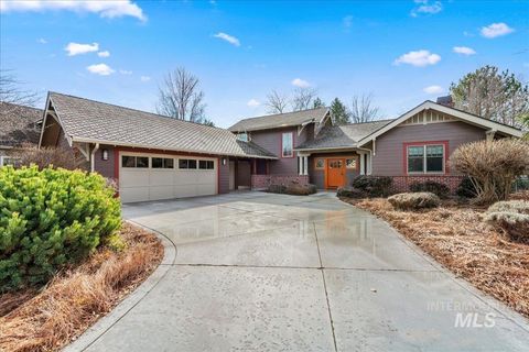 Photo of 9193 W Beachside Ln, Garden City, ID 83714 (MLS # 98976947)