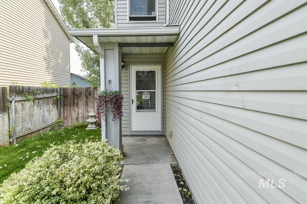 19616 Commonwealth Avenue