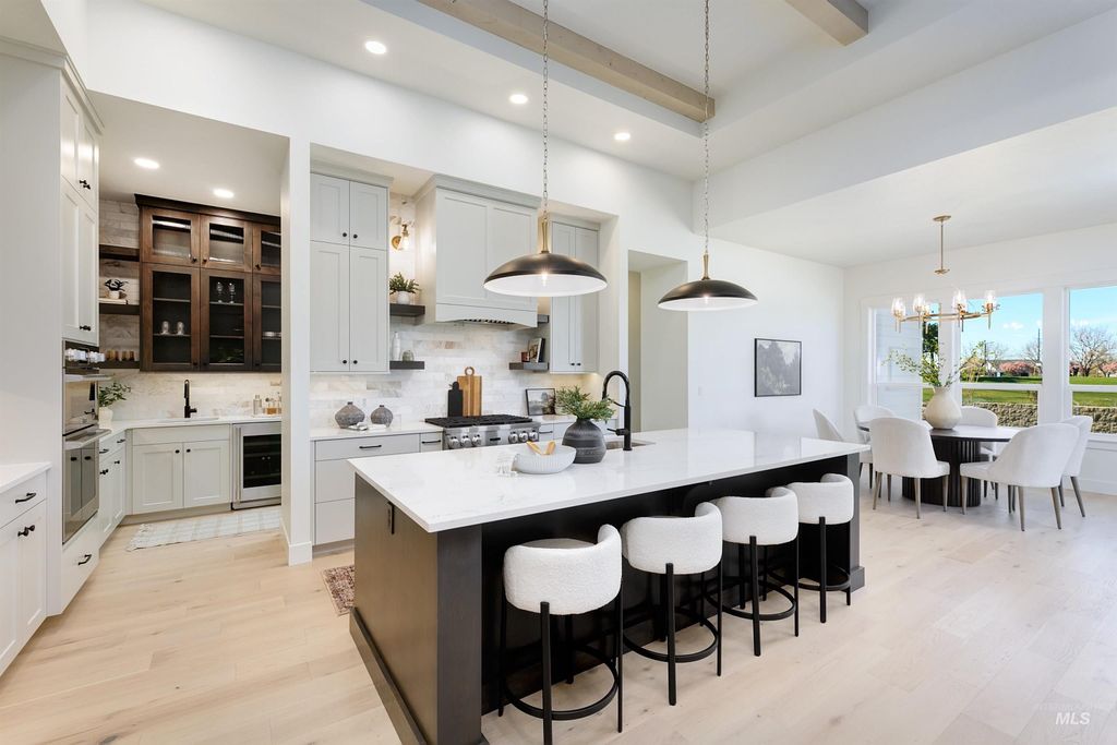 Photo of 563 N Morehouse Ave, Eagle, ID 83616 (MLS # 98977872)