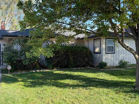 Photo of 115 Ord Blvd, Nampa, ID 83651 (MLS # 98964879)