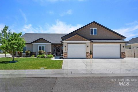 Photo of 1960 Prospector Way, Twin Falls, ID 83301 (MLS # 98914668)