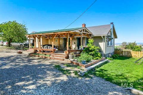 Photo of 1355 Anderson Corner Rd, Parma, ID 83660 (MLS # 98984971)