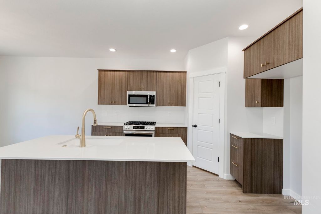 Photo of 2459 N Silver Wolf Ave, Star, ID 83669 (MLS # 98979322)