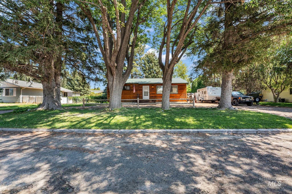 Photo of 936 S Fillmore St, Jerome, ID 83338 (MLS # 99001437)