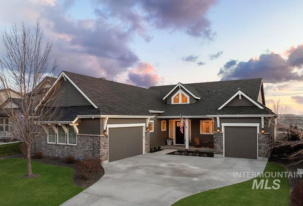 Photo of 5817 E Hootowl Dr, Boise, ID 83716 (MLS # 98977791)
