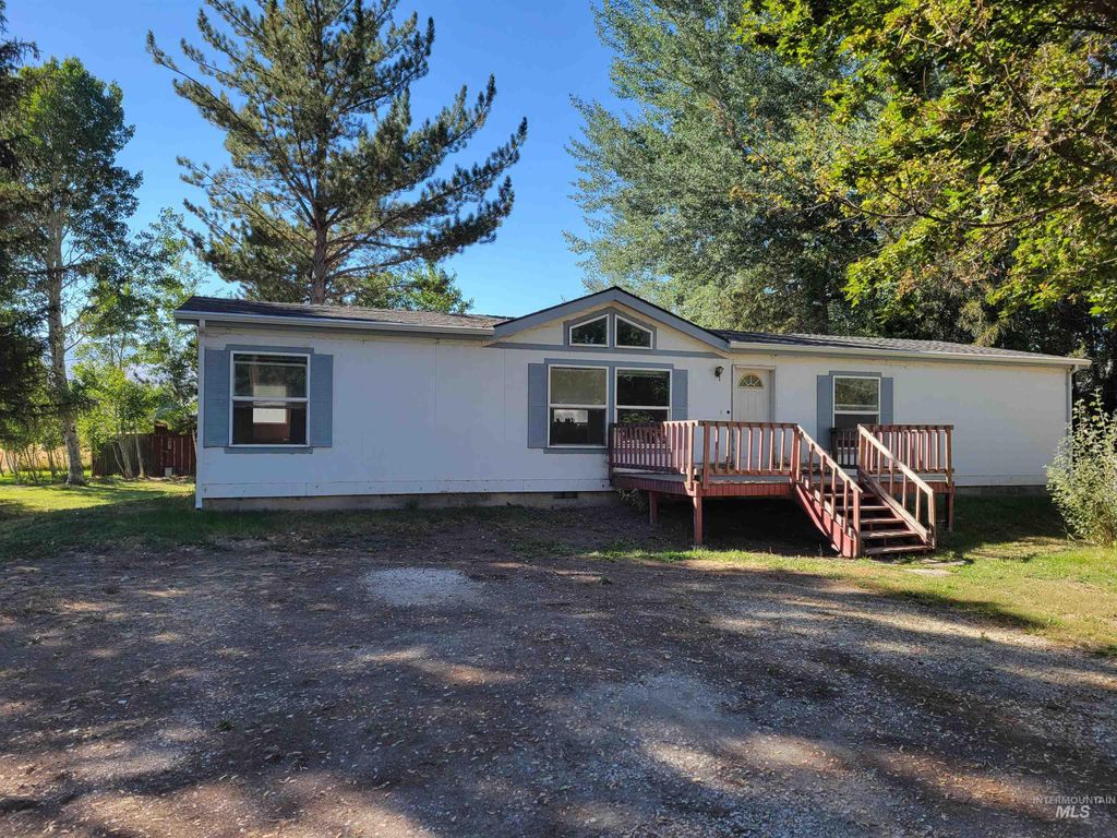 Photo of 327 Whitman Street, Albion, ID 83311 (MLS # 98963371)