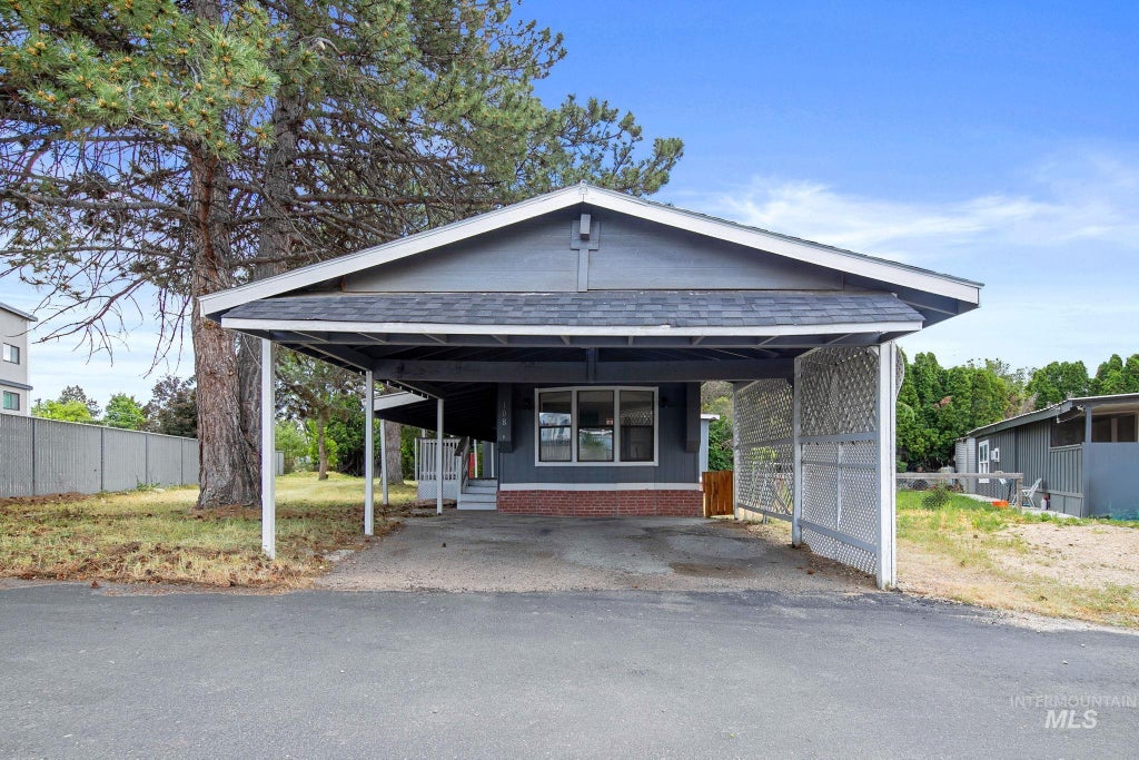 Photo of 1410 W Flamingo Avenue #108 Ave, Nampa, ID 83651 (MLS # 99002906)