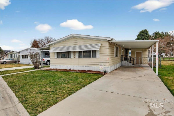 5384 N GLENCREST LN, BOISE, ID 83714 - Image b6524d7292eb5a876be6aba3c7fd6f4d/838782981