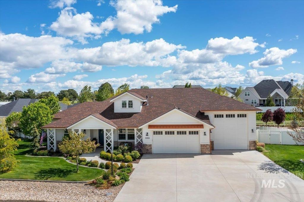 Photo of 15164 Pinehurst Way, Caldwell, ID 83607 (MLS # 98987648)