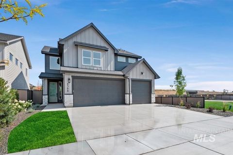 Photo of 4588 N Alameda Creek Ave, Meridian, ID 83646 (MLS # 98938771)