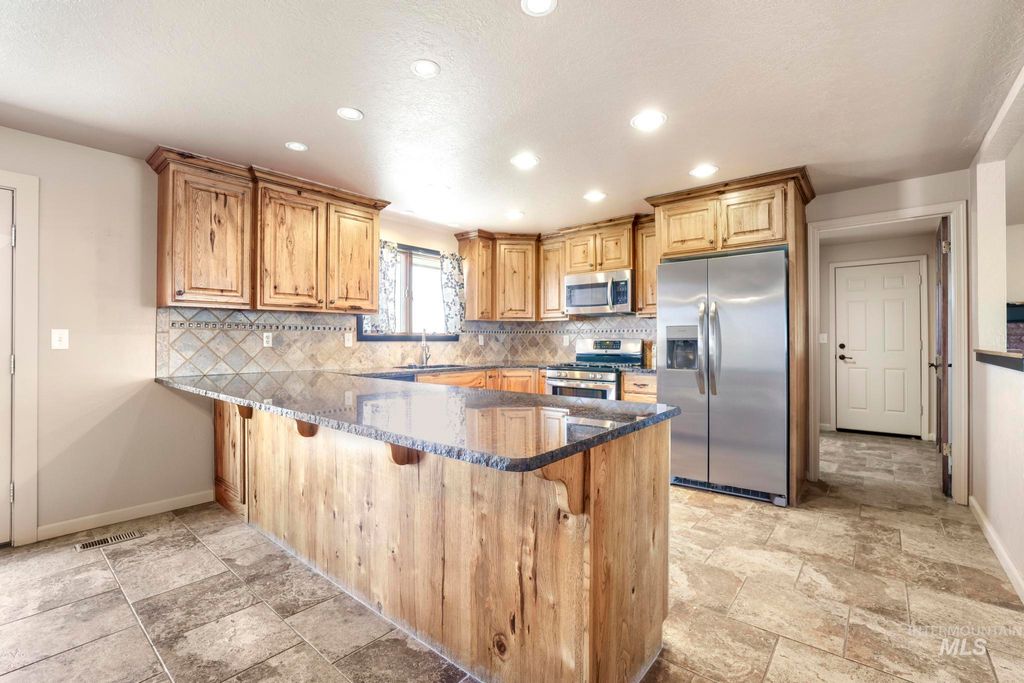 Photo of 298 S 300 East, Jerome, ID 83300 (MLS # 98971885)