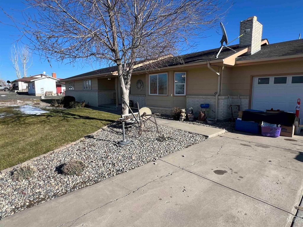 Photo of 298 S 300 East, Jerome, ID 83300 (MLS # 98971885)