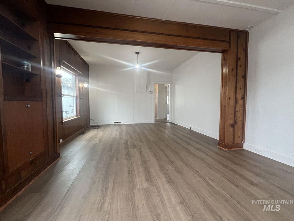 Photo of 417 W 5th Ave, Jerome, ID 83338 (MLS # 98970262)