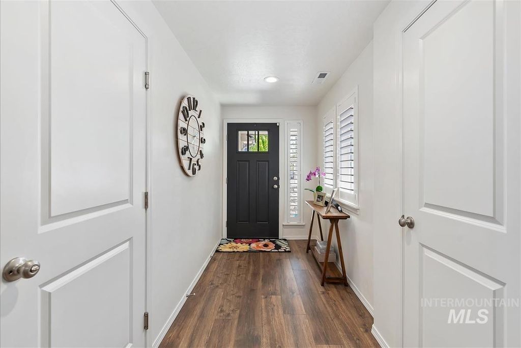 Photo of 3279 NW 12th Ave, Meridian, ID 83646 (MLS # 98985796)