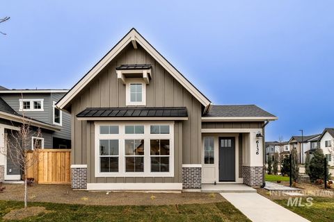 Photo of 1027 E Escalation St, Meridian, ID 83642 (MLS # 98989306)