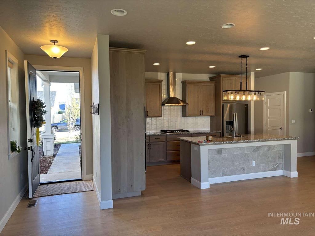 Photo of 5773 Riva Capri St, Meridian, ID 83646 (MLS # 98979574)