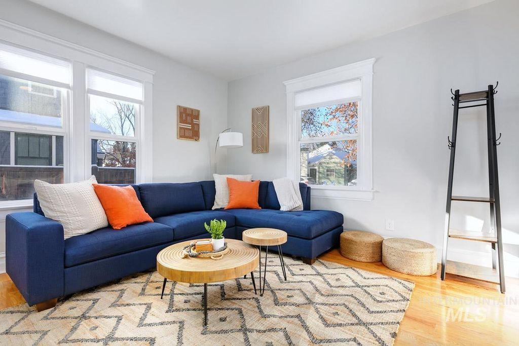 Photo of 1904 N 16th St, Boise, ID 83702 (MLS # 98982917)