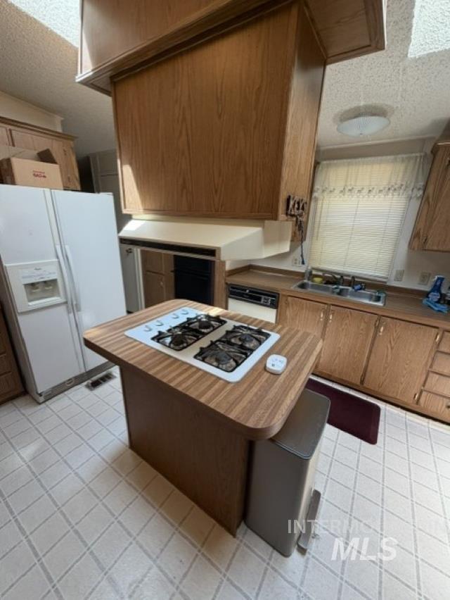 Photo of 1158 W Targee ST, Boise, ID 83701 (MLS # 98995960)