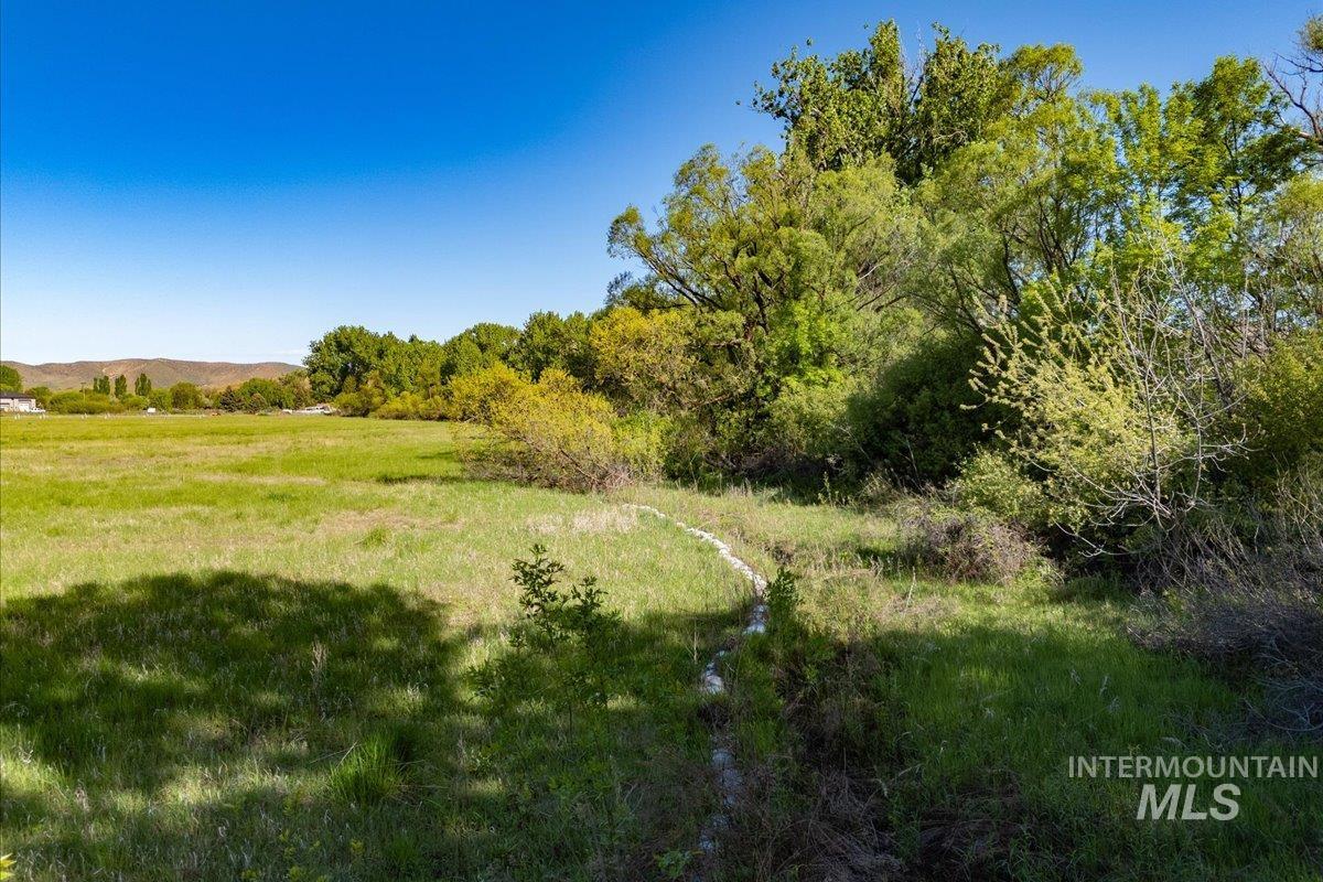 5700 W Dry Creek Rd
