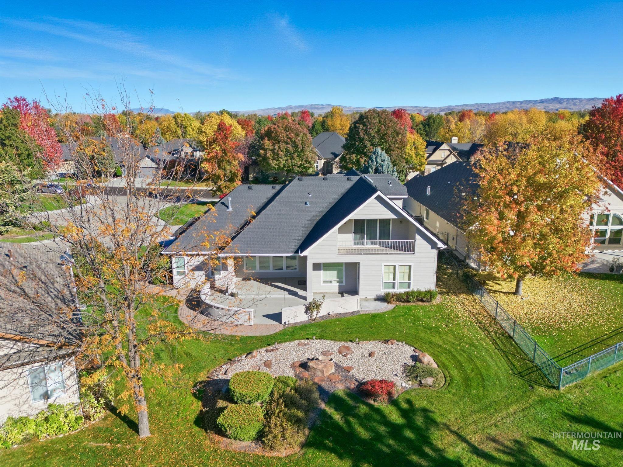 1007 W Oakhampton Drive