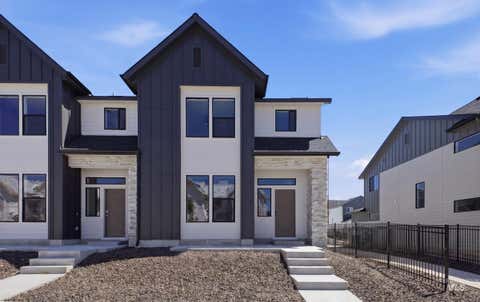 Photo of 6773 S Spindlebush Ave, Boise, ID 83709 (MLS # 98989372)