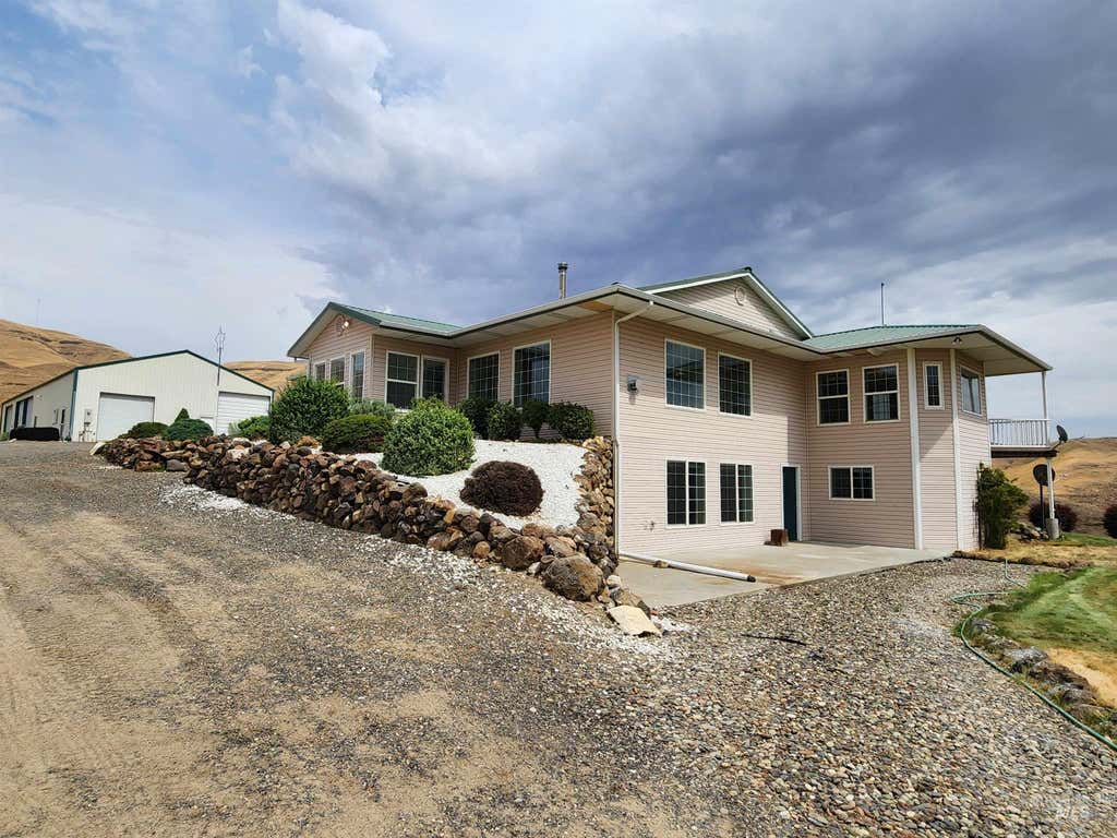 Photo of 2871 Hwy 12, Clarkston, WA 99403 (MLS # 98990877)