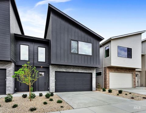 Photo of 5066 S Brian Ave, Boise, ID 83716 (MLS # 98986555)