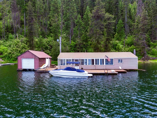 11 HIDDEN LAKE TRL, PLUMMER, ID 83851 - Image b71461f7890a217bcaee76b335c748cd/362201702
