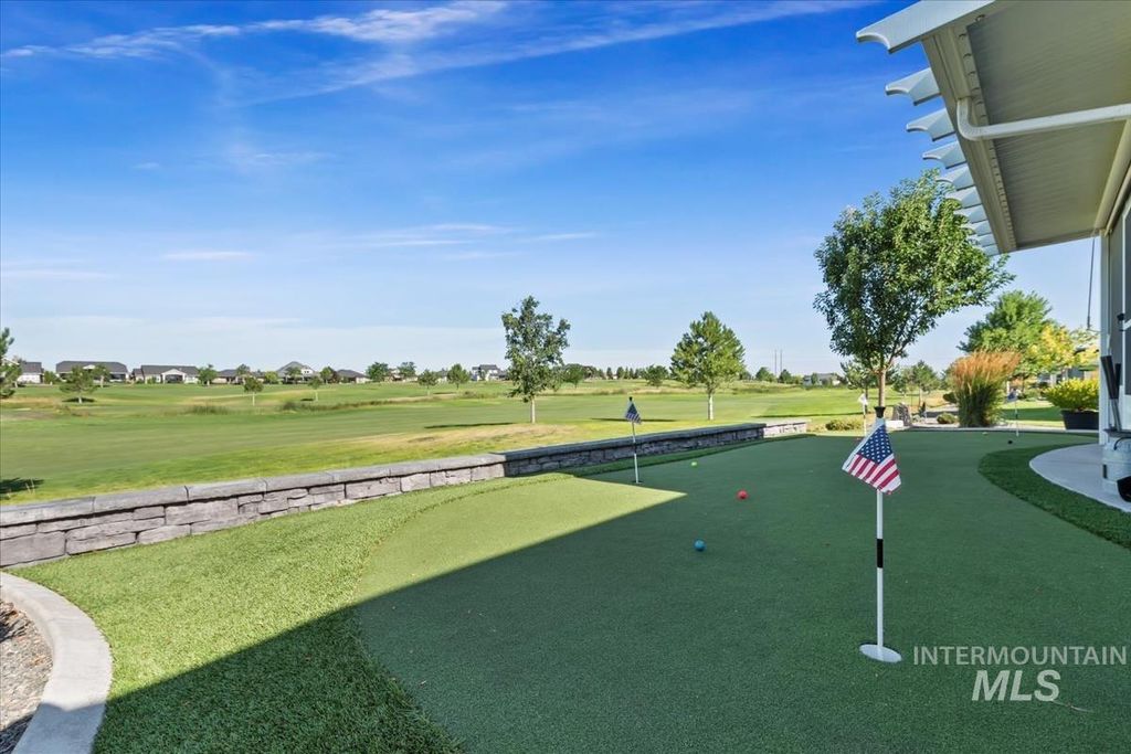 Photo of 12127 S Aves Place, Nampa, ID 83686 (MLS # 98975991)