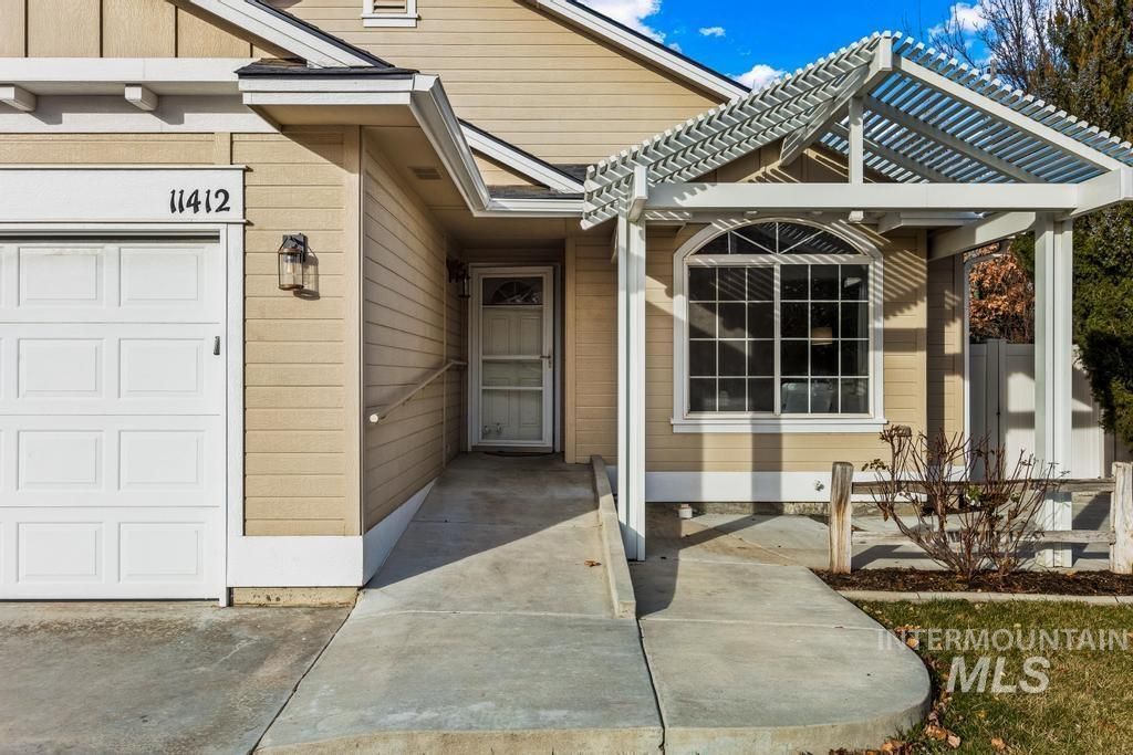 Photo of 11412 W Olympus Ct, Boise, ID 83713 (MLS # 98971521)