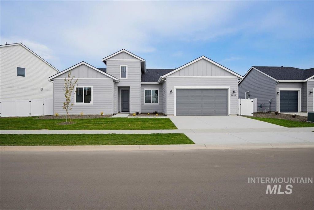 Photo of 1156 W Switchgrass Dr, Meridian, ID 83642 (MLS # 98985742)