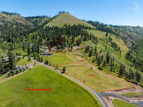 Photo of TBD Larradon, Kamiah, ID 83536 (MLS # 98956467)