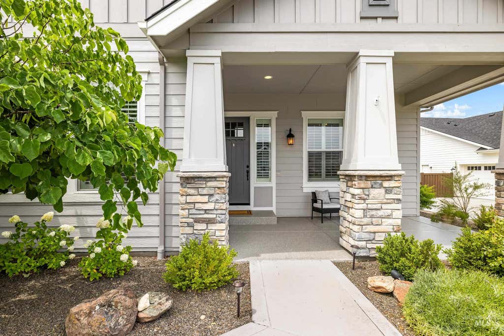 Photo of 11729 N 11th Way, Boise, ID 83714 (MLS # 98994810)