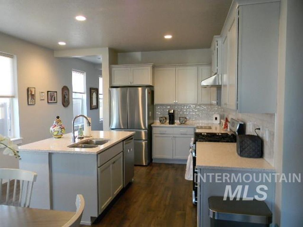 Photo of 1464 E Prairefire St, Meridian, ID 83646 (MLS # 98974306)